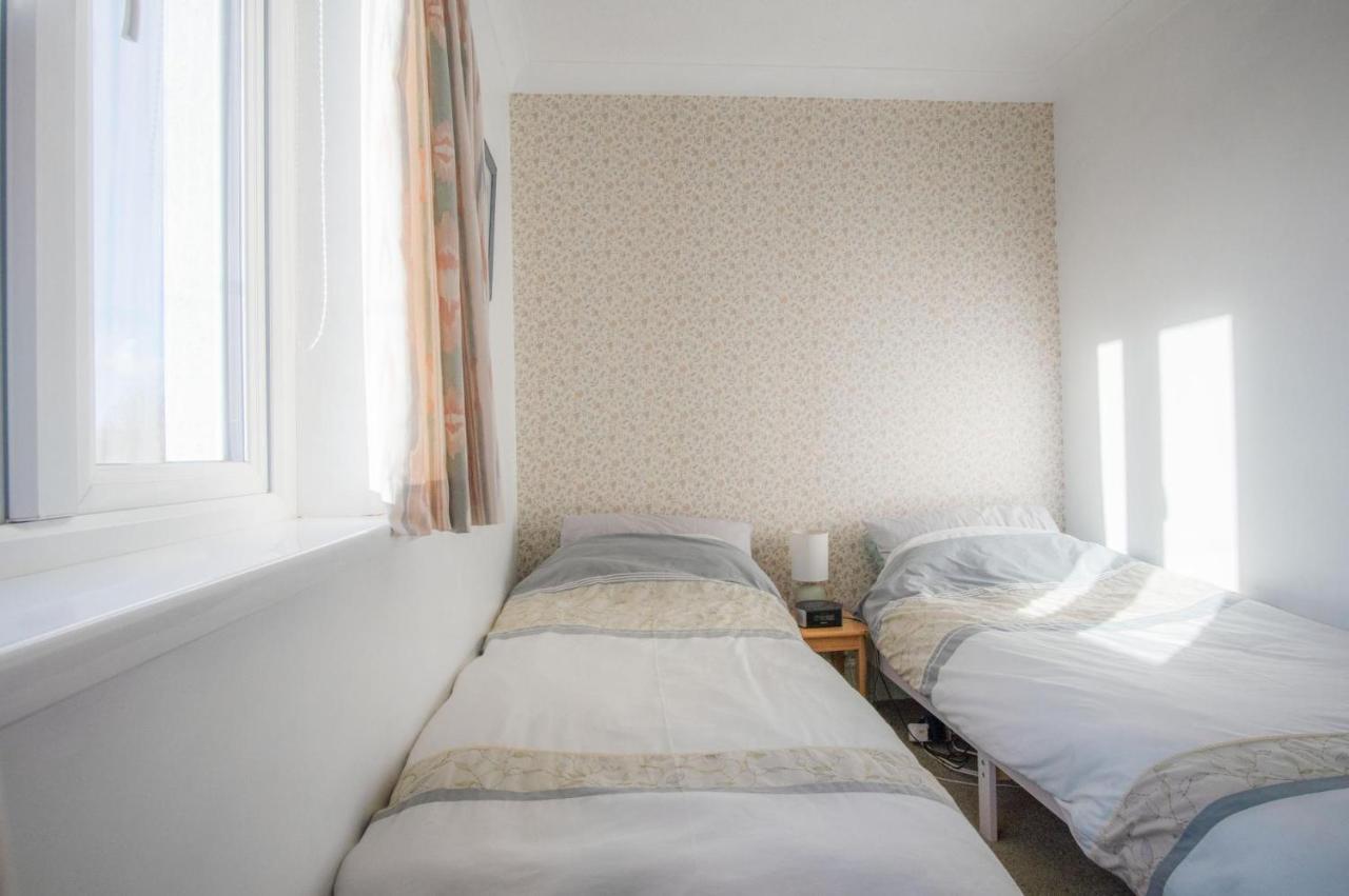 Maytree Cottage - 4 Bedroom Holiday Home - Tenby Exterior foto