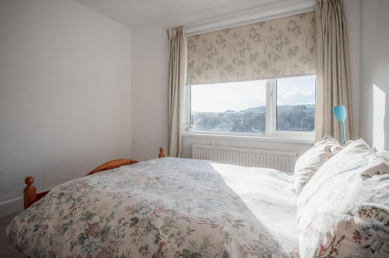 Maytree Cottage - 4 Bedroom Holiday Home - Tenby Exterior foto