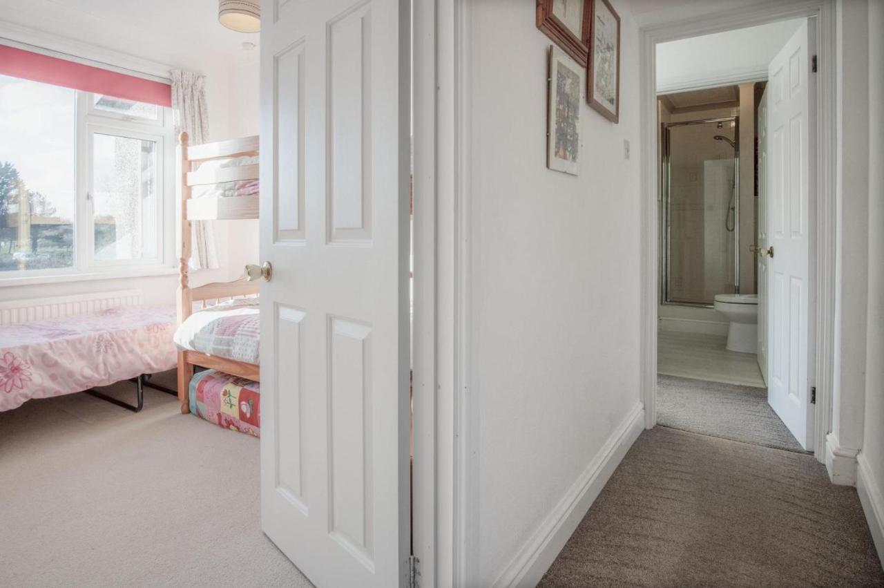 Maytree Cottage - 4 Bedroom Holiday Home - Tenby Exterior foto